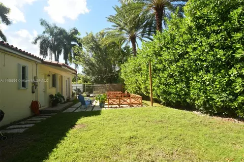165 Hampton Ln, Key Biscayne, FL 33149 photo 18
