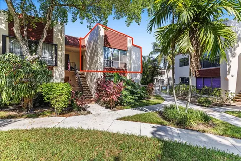 301 N Pine Island Rd #265, Plantation, FL 33324