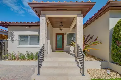 1457 SW 17th Ter, Miami, FL 33145