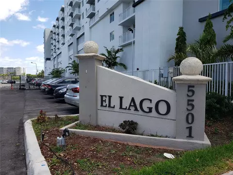 5501 NW 7th St #E309, Miami, FL 33126