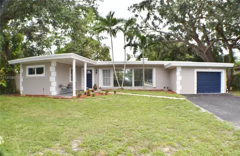 2644 Arthur St, Hollywood, FL 33020