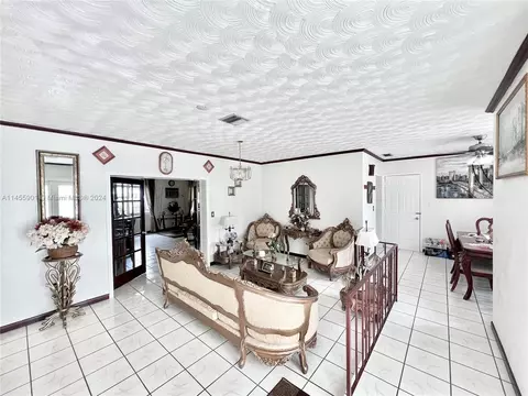 16035 SW 107th Ct, Miami, FL 33157