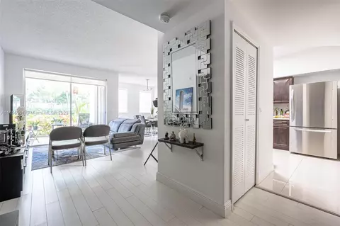 3255 NE 184th St #12112, Aventura, FL 33160