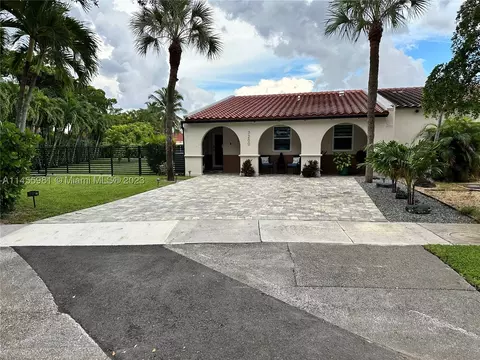 7200 Jacaranda Ln #N/A, Miami Lakes, FL 33014