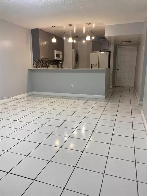 440 E 23rd St #1504, Hialeah, FL 33013 photo 13