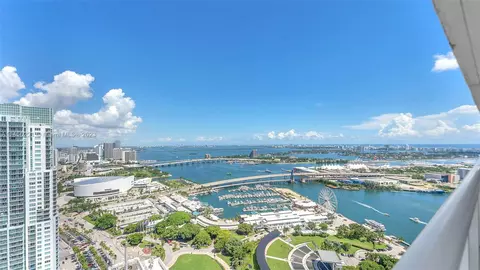 50 Biscayne Blvd #4801, Miami, FL 33132