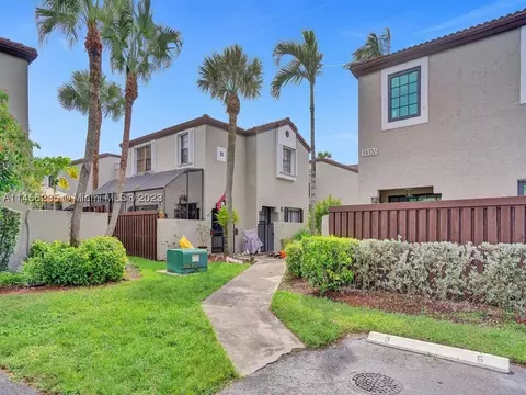 10420 SW 153rd Ct #6, Miami, FL 33196