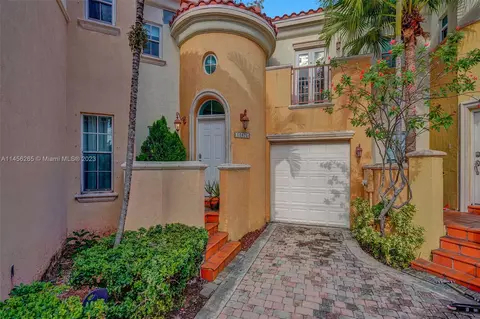 18475 NE 30th Ct #18475, Aventura, FL 33160