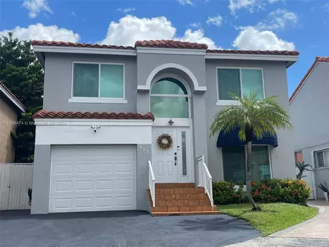 101 NW 85th Pl, Miami, FL 33126