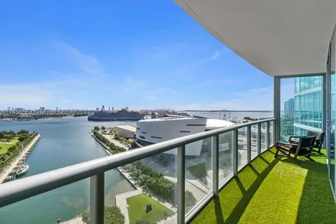888 Biscayne Blvd #1809, Miami, FL 33132