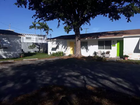 730-732 NW 1st Ct, Hallandale Beach, FL 33009