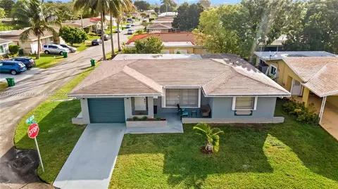 6110 NW 73rd Ter, Tamarac, FL 33321