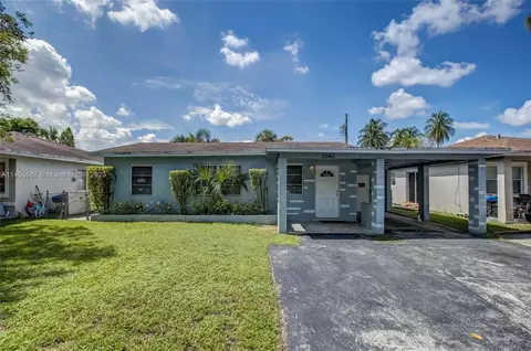 2540 NW 9th Ct, Fort Lauderdale, FL 33311