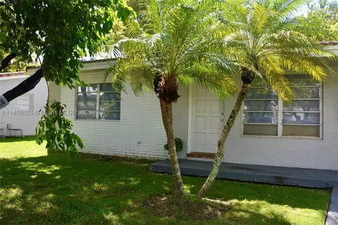 9461 SW 174th St #9461, Palmetto Bay, FL 33157