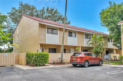 9272 NW 40th St #9272, Coral Springs, FL 33065