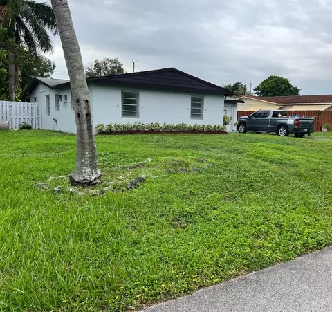 1310 NW 44th Ct, Fort Lauderdale, FL 33309