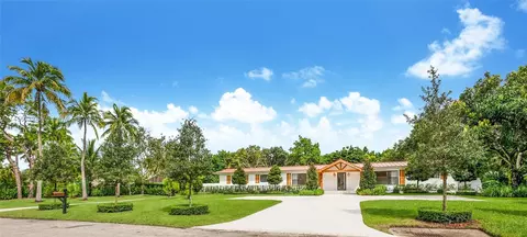 9295 SW 114th St, Miami, FL 33176