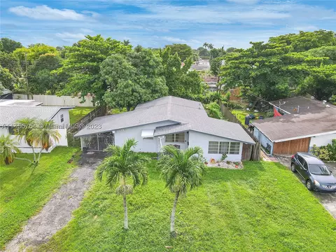 2061 Arcadia Dr, Miramar, FL 33023