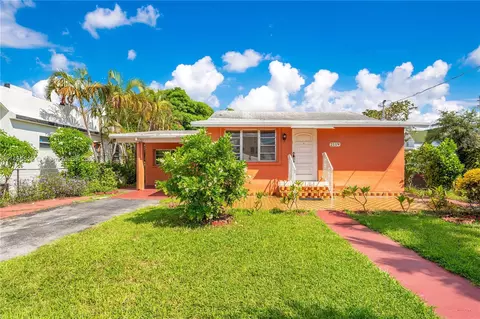 2119 NW Flagler Ter, Miami, FL 33125