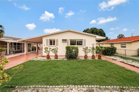 6275 Palm Ave, Hialeah, FL 33012