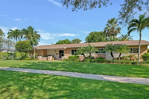 10841 SW 120th St, Miami, FL 33176