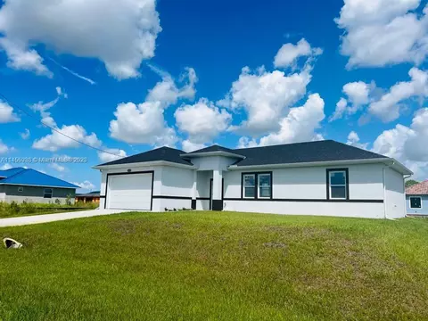 4204 SW 27th St, Lehigh Acres, FL 33976
