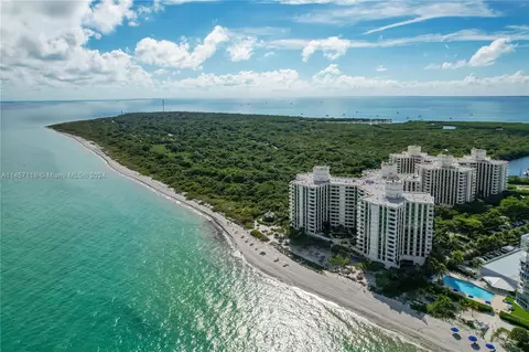 1121 Crandon Blvd #E1008, Key Biscayne, FL 33149 photo 1