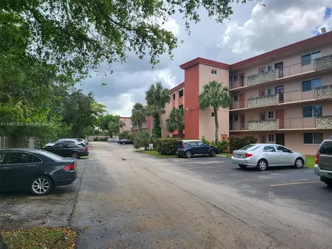 1101 NW 58th Ter #111, Sunrise, FL 33313