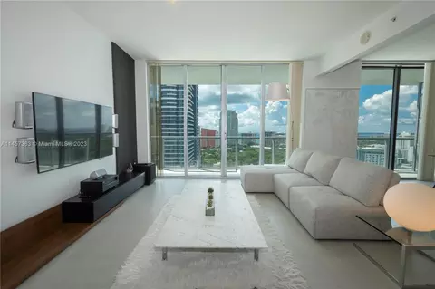 79 SW 12th St #2603-S, Miami, FL 33130