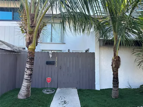 6933 SW 110th Ave, Miami, FL 33173
