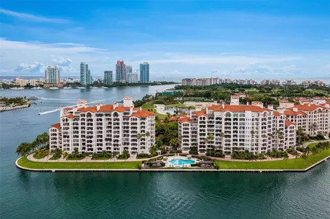 Undisclosed, Miami Beach, FL 33109