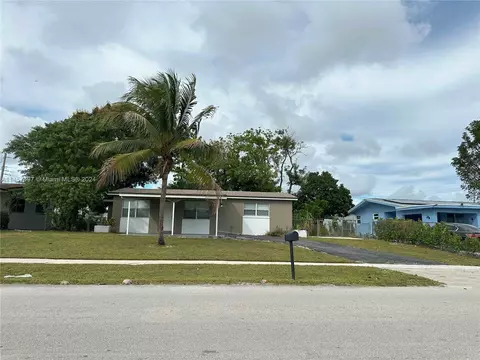 2833 SW 6th St, Fort Lauderdale, FL 33312