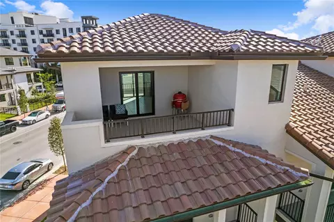 4426 NW 83rd Pkwy, Doral, FL 33166