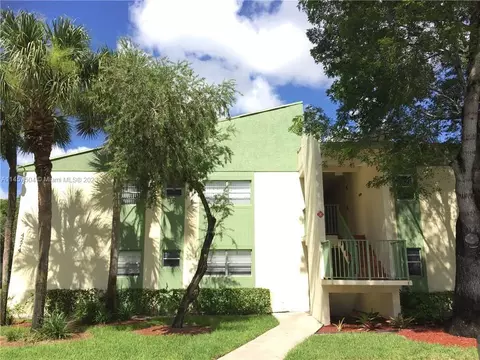 4274 NW 89th Ave #102, Coral Springs, FL 33065