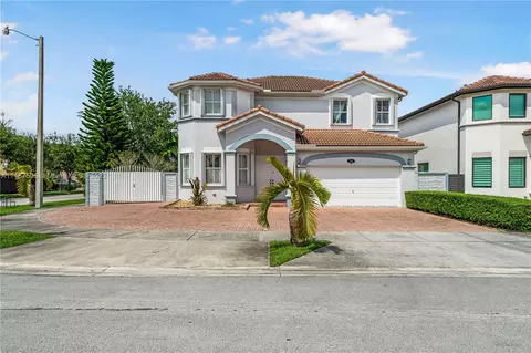 14451 SW 10th St, Miami, FL 33184