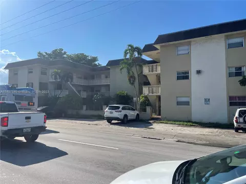 350 E 21st St #108, Hialeah, FL 33010