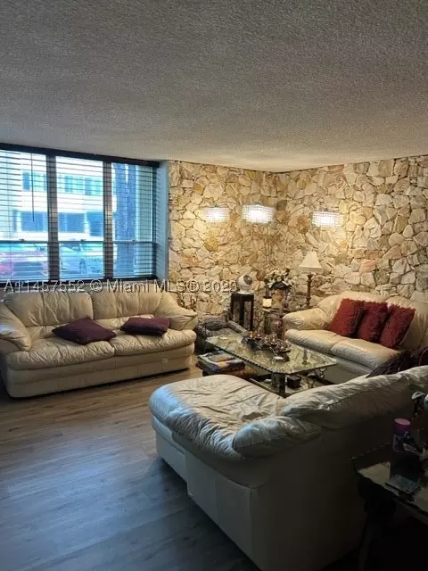 6831 SW 147th Ave #1H1, Miami, FL 33193