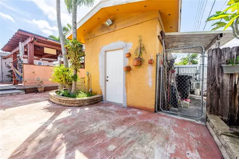 4840 W 2nd Ave, Hialeah, FL 33012 photo 51