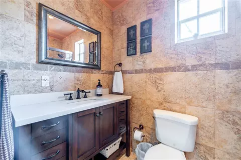 4840 W 2nd Ave, Hialeah, FL 33012 photo 22