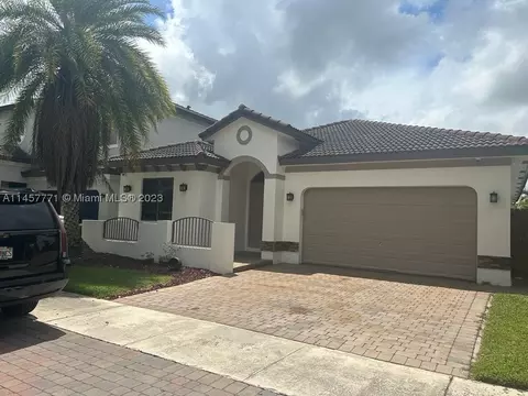 23044 SW 104th Pl, Cutler Bay, FL 33190