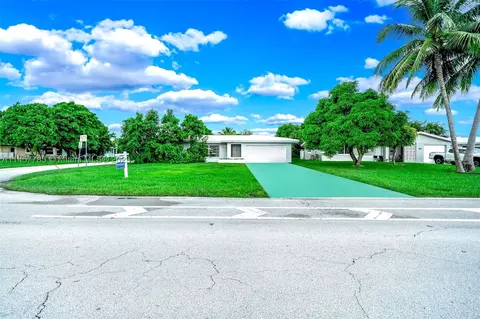 5801 NW 70th Ave, Tamarac, FL 33321
