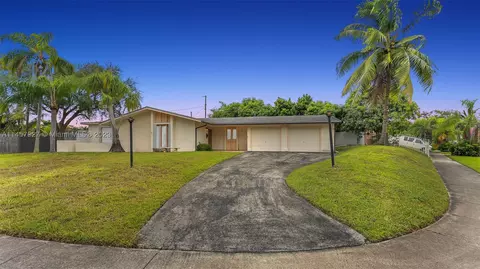 16110 SW 104th Ct, Miami, FL 33157