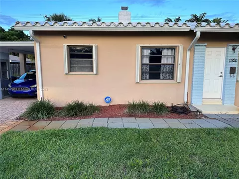 1320 NE 16th Ave, Fort Lauderdale, FL 33304