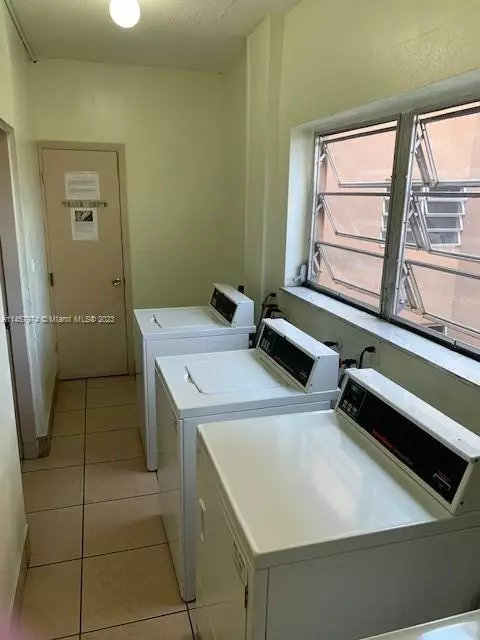 Undisclosed, Hialeah, FL 33012 photo 8