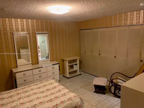 Undisclosed, Hialeah, FL 33012 photo 15
