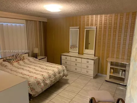 Undisclosed, Hialeah, FL 33012 photo 14