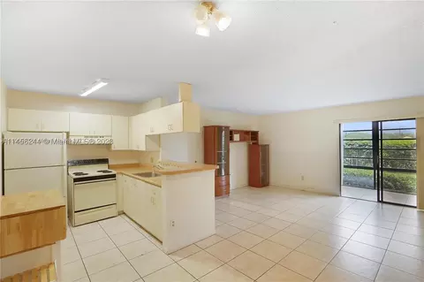 9727 SW Hammocks Blvd #103D, Miami, FL 33196