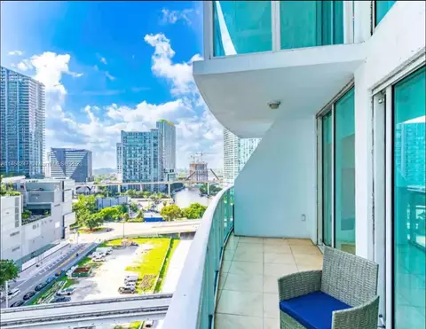 41 SE 5th St #908, Miami, FL 33131