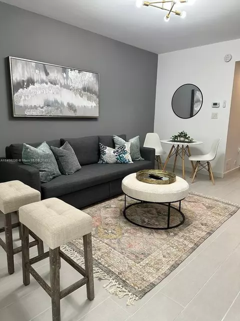 Undisclosed, Miami Beach, FL 33139