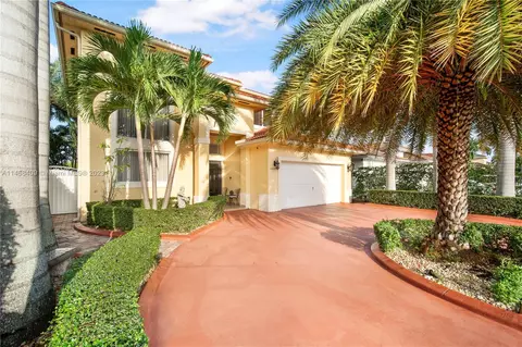 4666 SW 164th Ct, Miami, FL 33185